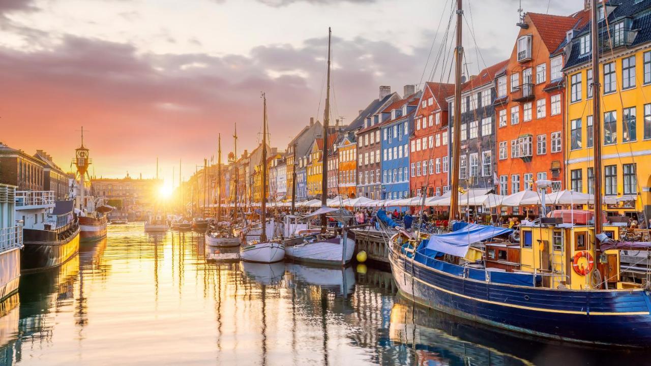 2Br In Vibrant & Colourful Nyhavn Copenhagen City Buitenkant foto